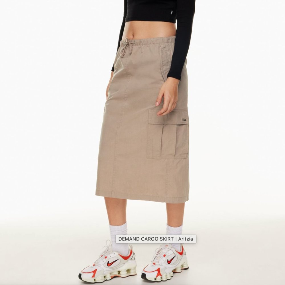 Aritzia TNA cargo skirt
